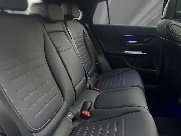 Mercedes-Benz GLC 300 d Coupe 4Matic = AMG Line = Premium Гаранция - изображение 10