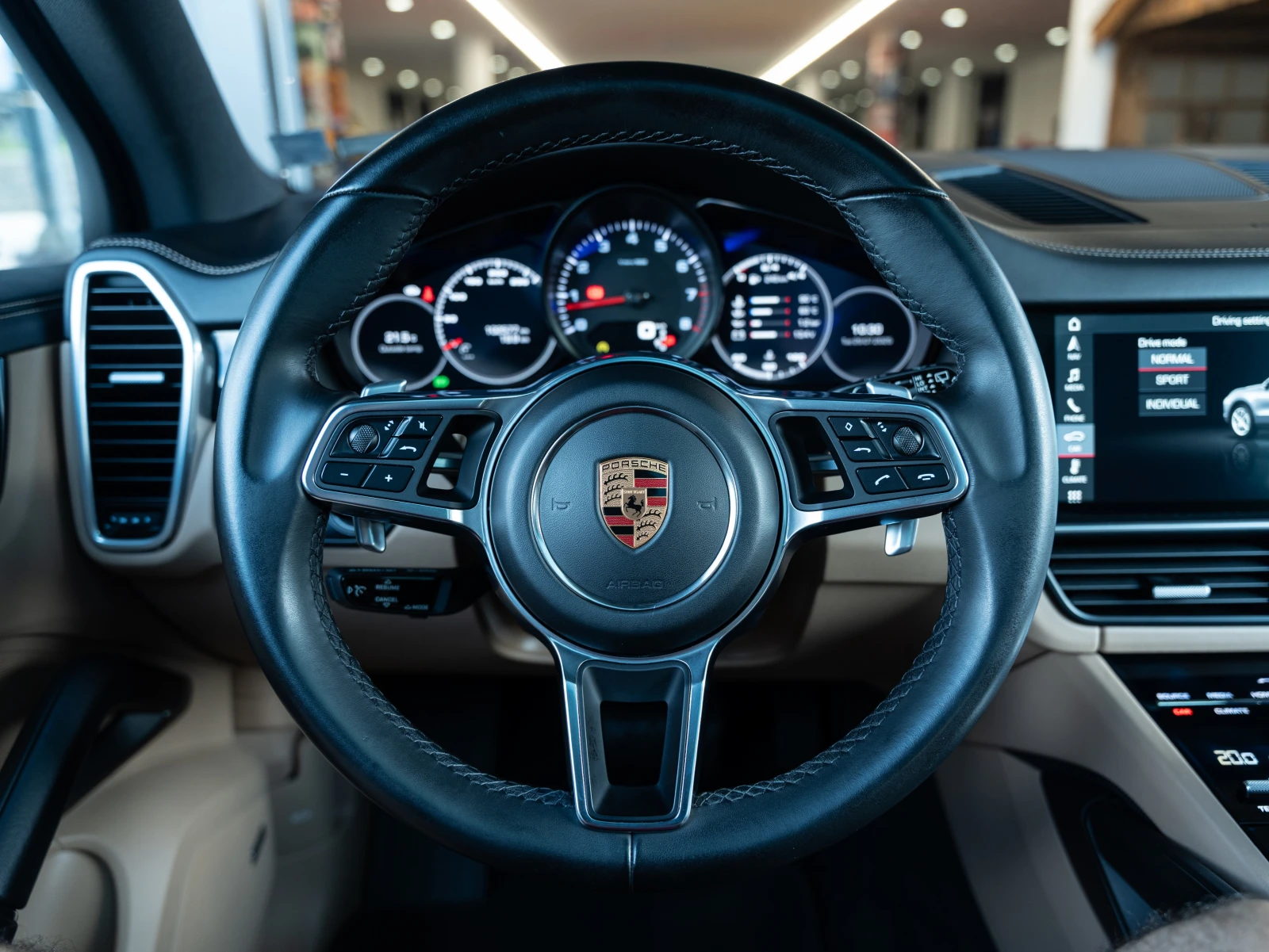 Porsche Cayenne  - изображение 10