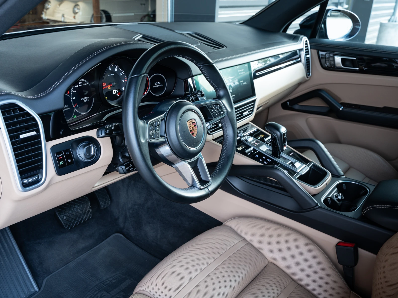 Porsche Cayenne  - изображение 7