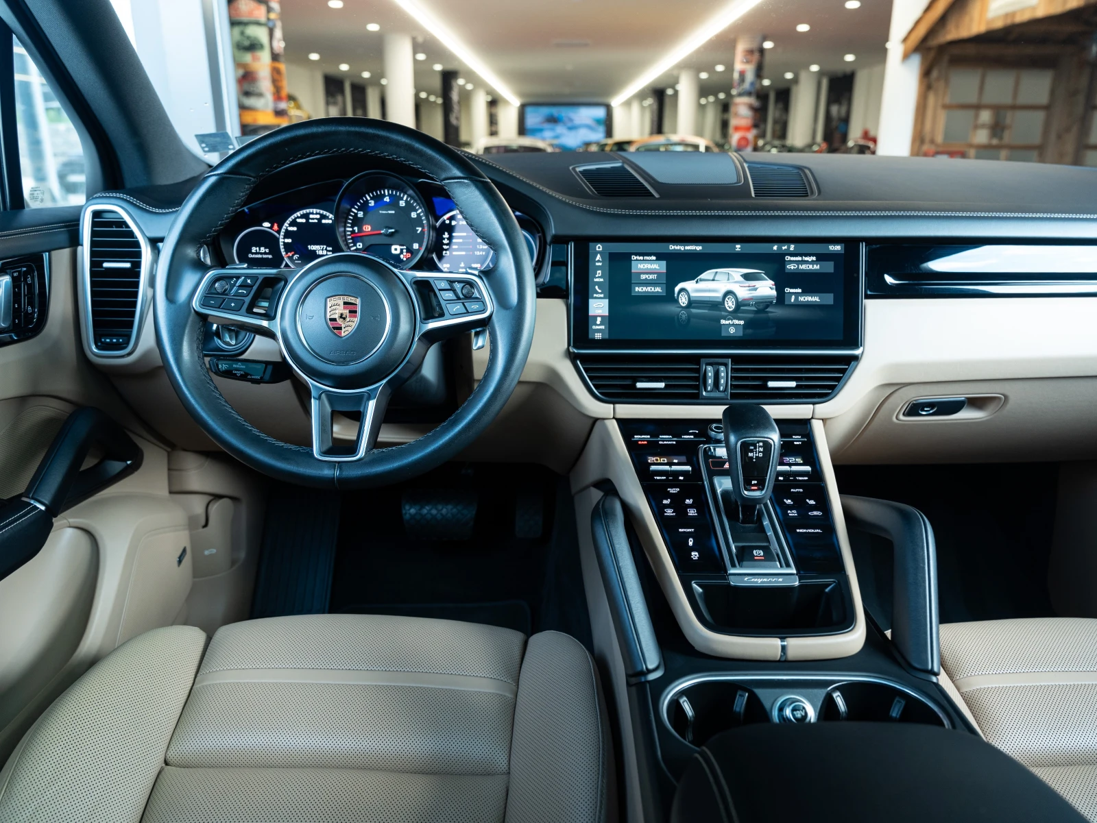 Porsche Cayenne  - изображение 9