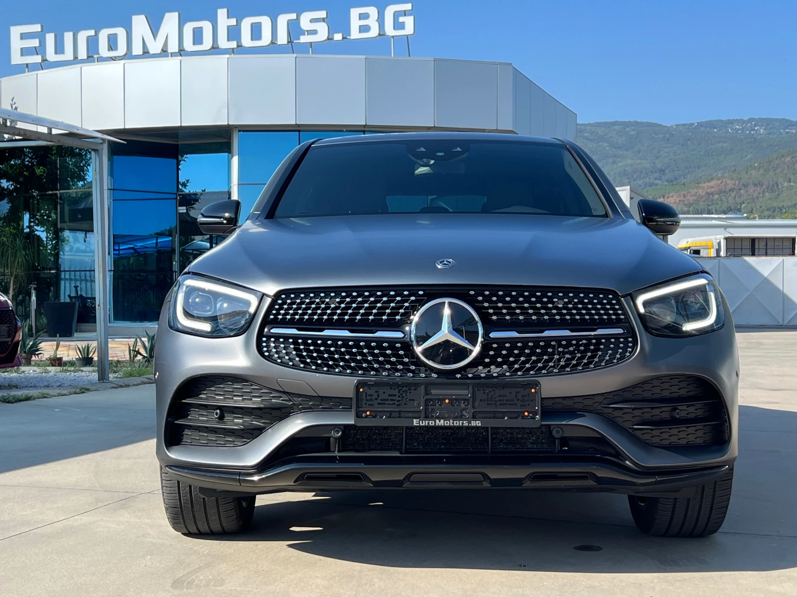 Mercedes-Benz GLC 300 d, 4-MAT, AMG LINE, MANUFAKTUR, FULL SERV, COUPE!! - изображение 2