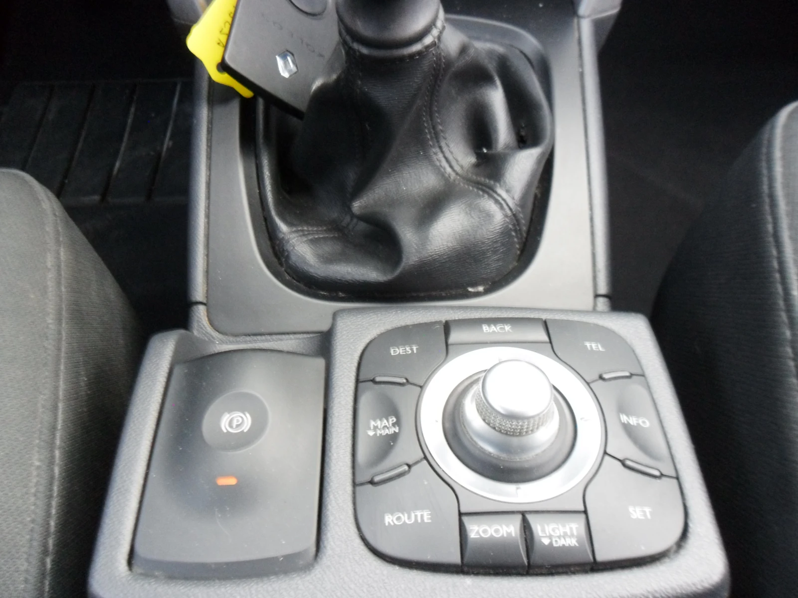 Renault Koleos 2, 0-dci-KLIMA-ITALY-4X4-BOSE-NAVI - изображение 10