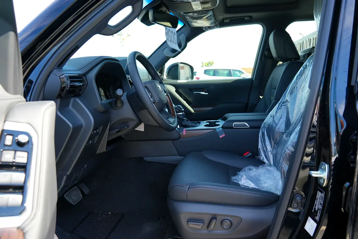 Toyota Land cruiser GXR* 4.0L* АвтоКредит* (Цена до БГ) - изображение 9