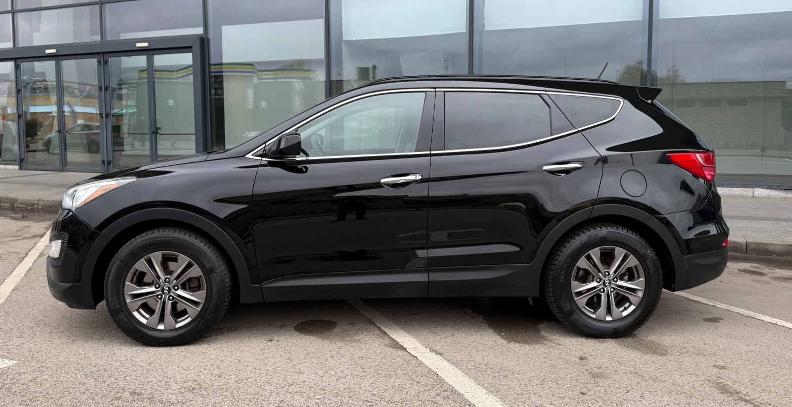 Hyundai Santa fe 6 МЕСЕЦА ГАРАНЦИЯ/2.4i 192к.с. Газов Инжекцион/4х4, снимка 2 - Автомобили и джипове - 54042802