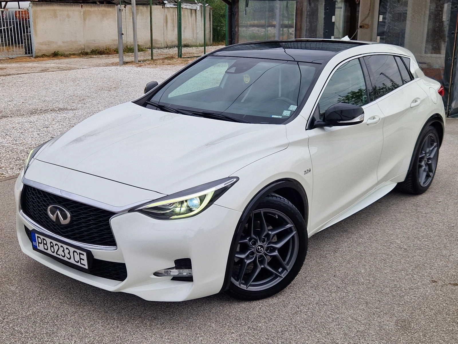 Infiniti Q30 Sport-AWD PANO* BOSSE* PERLA* FUL LED* DISTR* 