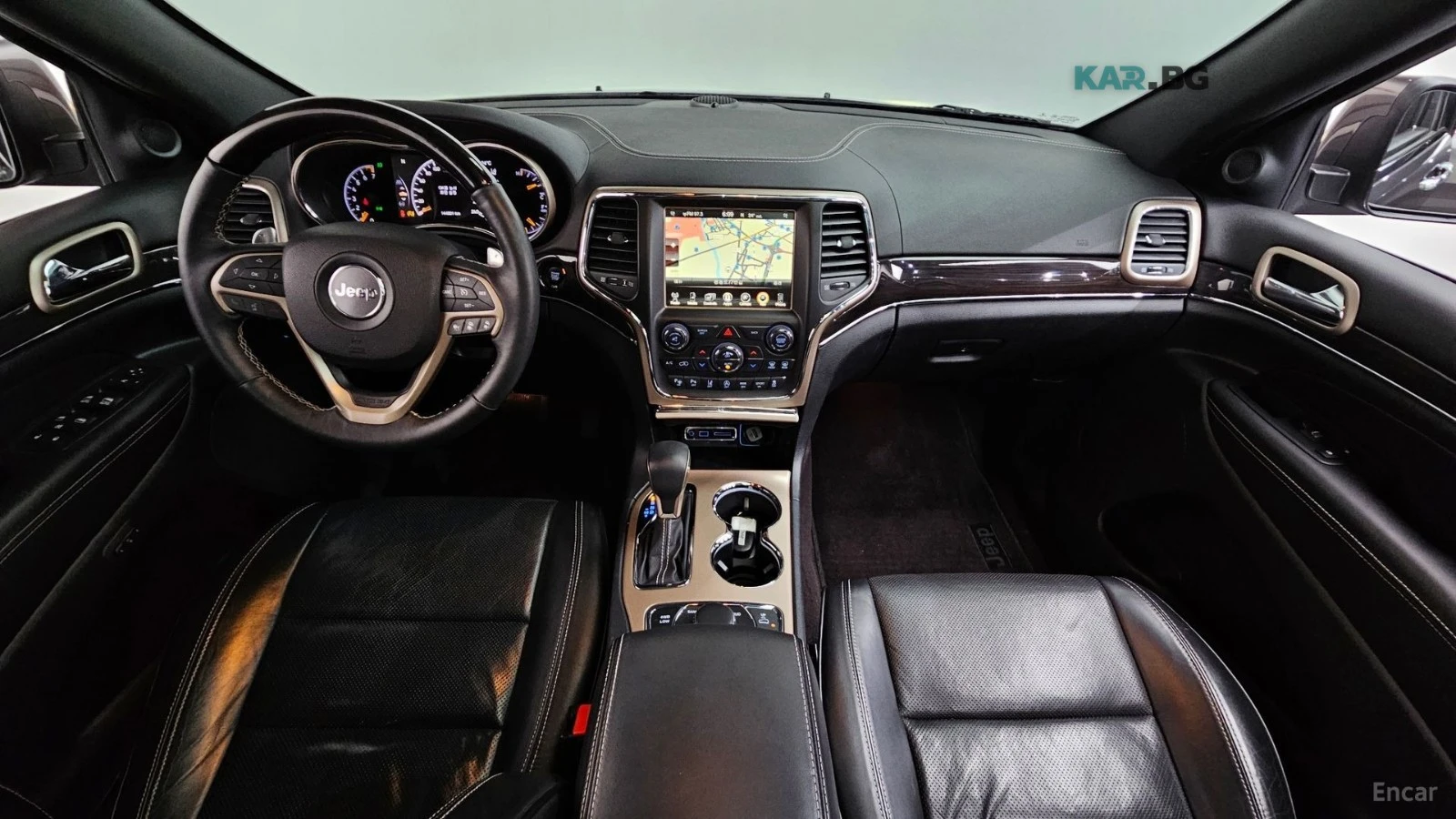 Jeep Grand cherokee OVERLAND* DISTRONIC* PANOROOF* ОБДУХВАНЕ* КАМЕРА* , снимка 6 - Автомобили и джипове - 54795006