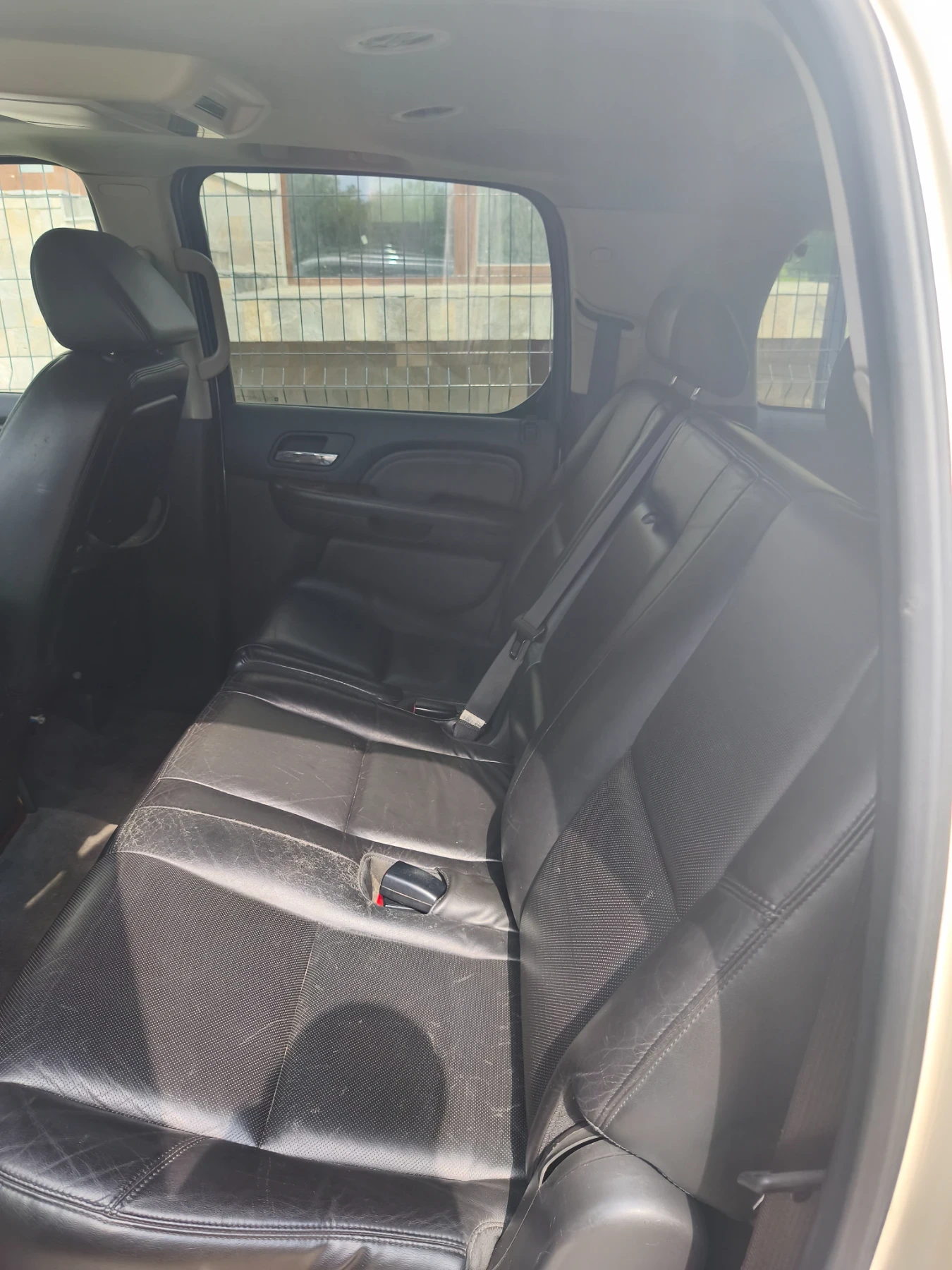 Cadillac Escalade ESV 6.2 V8 СПЕШНО!!!, снимка 9 - Автомобили и джипове - 54956893