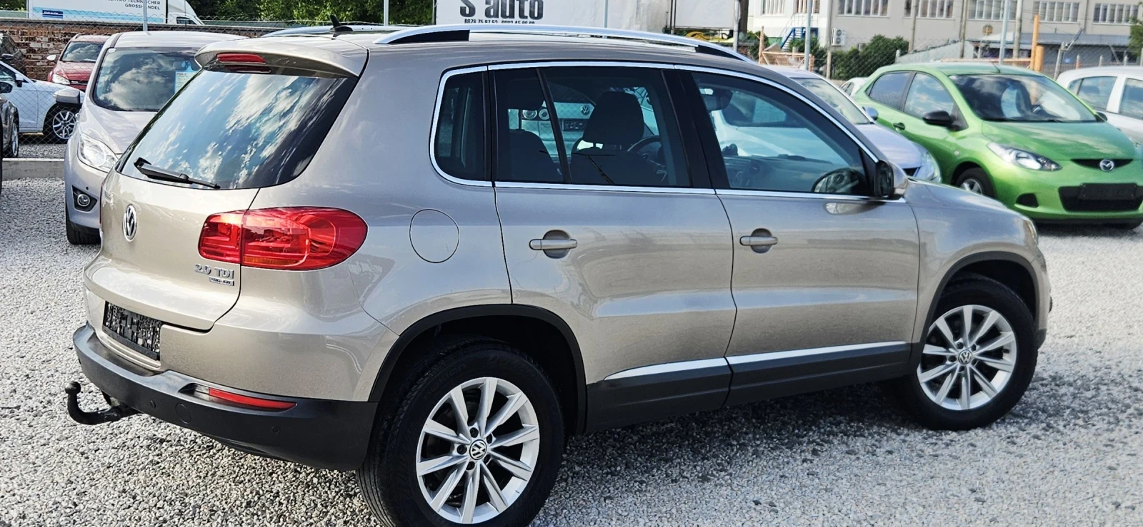 VW Tiguan 2.0TDI* 4MOTION* AVTOMAT* NAVI , снимка 17 - Автомобили и джипове - 55094013