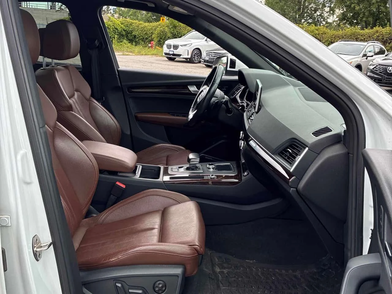 Audi Q5 * Technik * CARFAX * ОПЦИЯ ЗА ФИНАНСИРАНЕ, снимка 17 - Автомобили и джипове - 55668245
