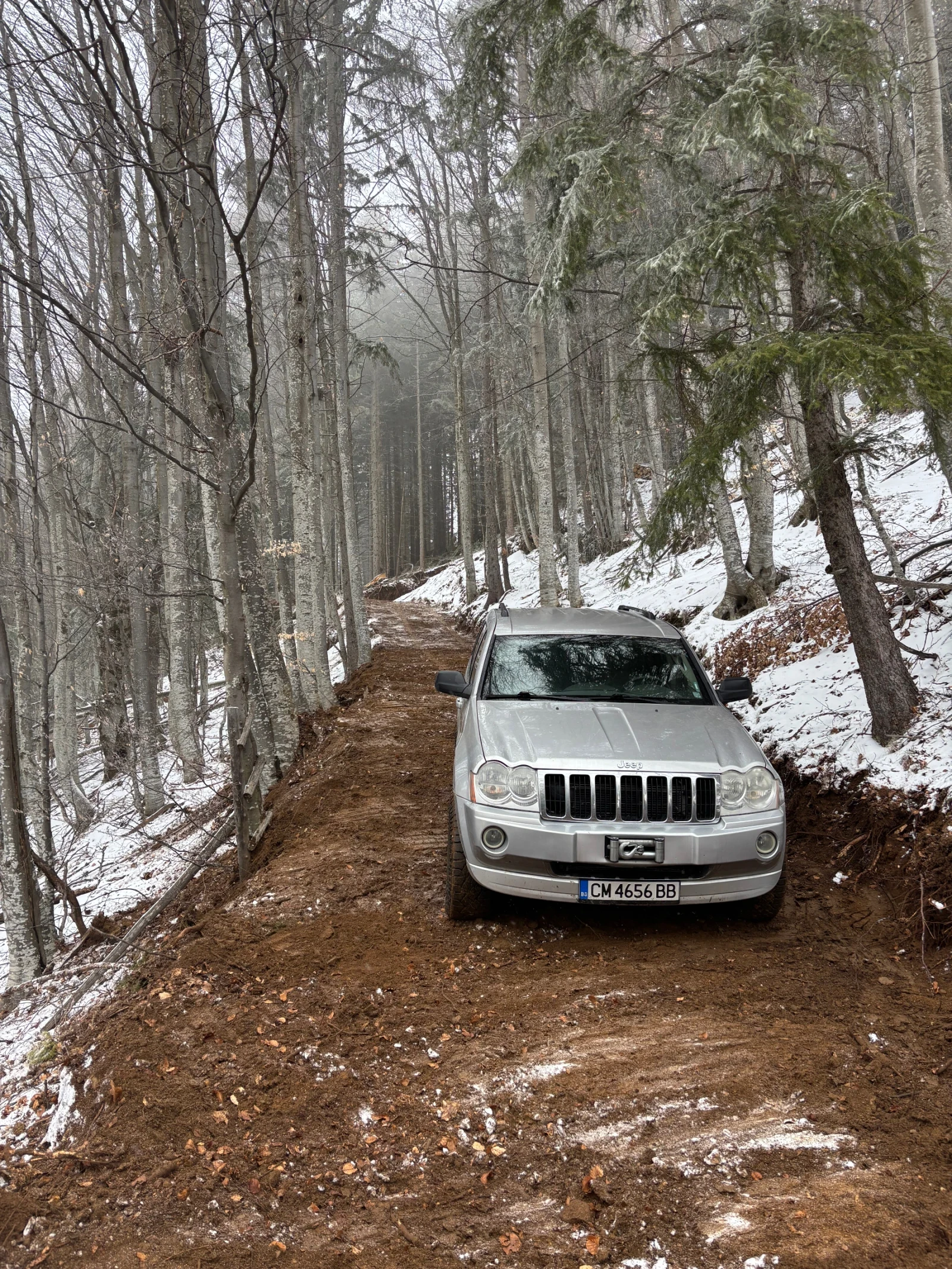 Jeep Grand cherokee, снимка 2 - Автомобили и джипове - 56260025