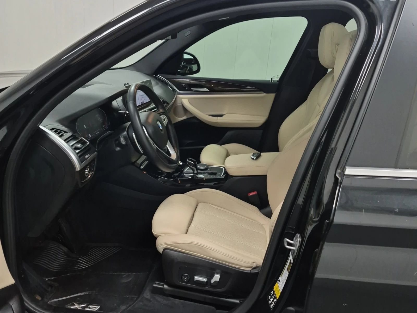 BMW X3 Xdrive30i, снимка 17 - Автомобили и джипове - 56422143