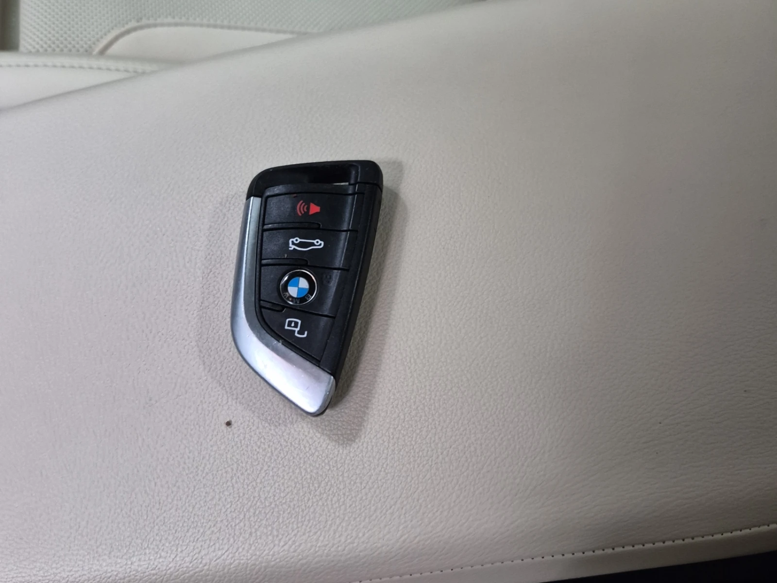 BMW X3 Xdrive30i, снимка 7 - Автомобили и джипове - 56422143