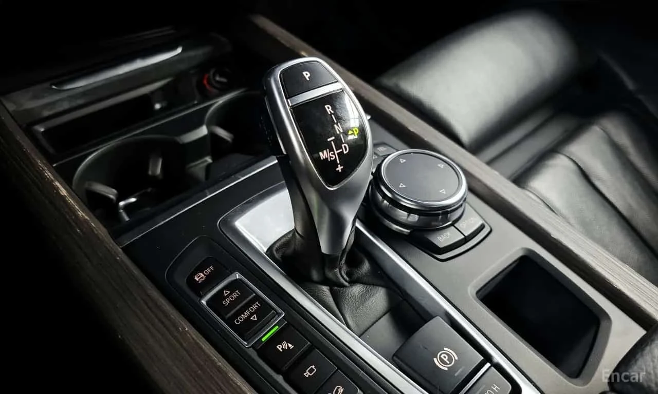 BMW X5 * xDrive 40d  * H/K ����� * 360 * ��������� *  | Mobile.bg � ����������� 9