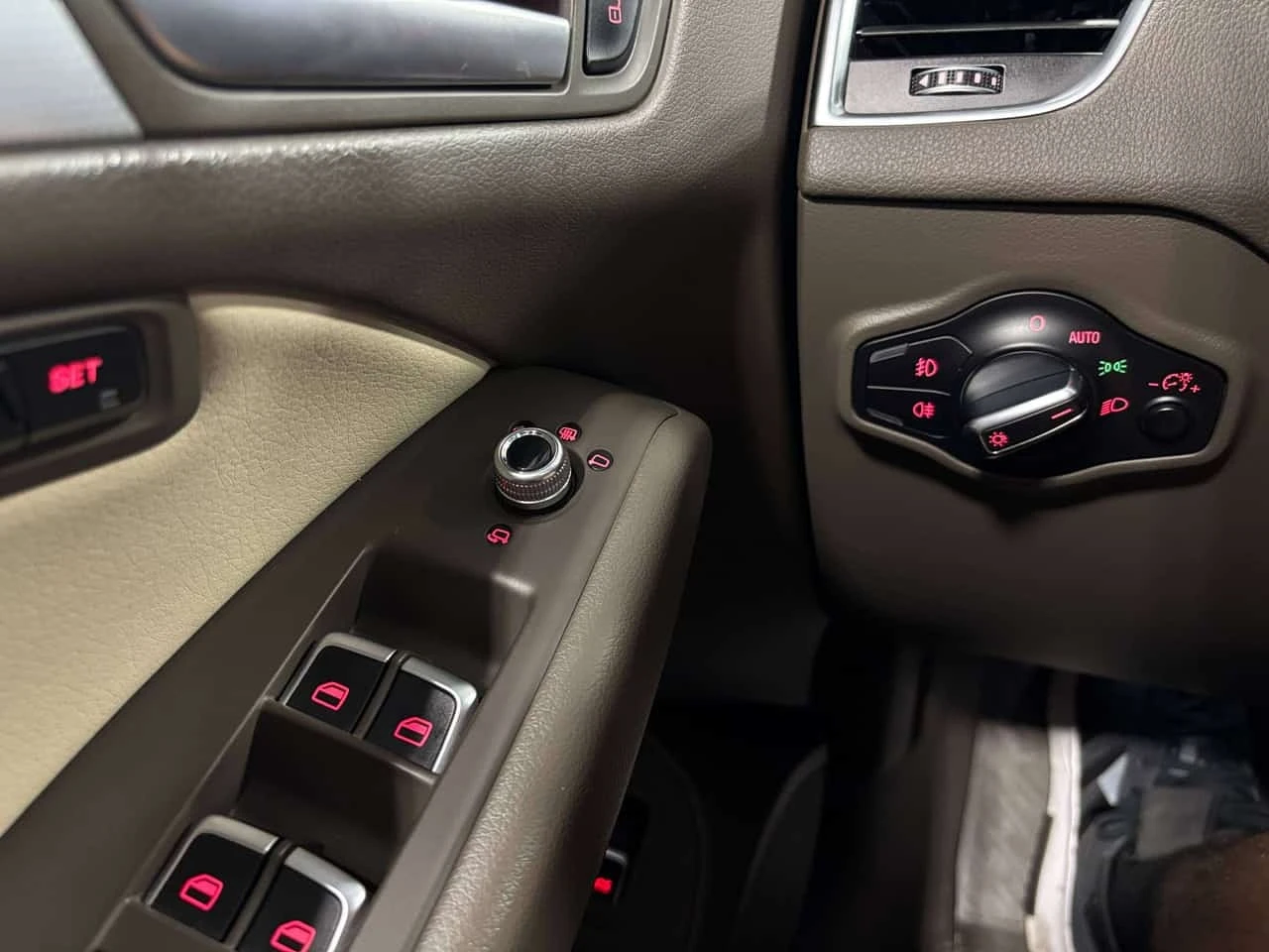 Audi Q5 * 2.0 T Progressiv| 2.0T| QUATTRO| NAV| CREAMLEATH | Mobile.bg � ����������� 15