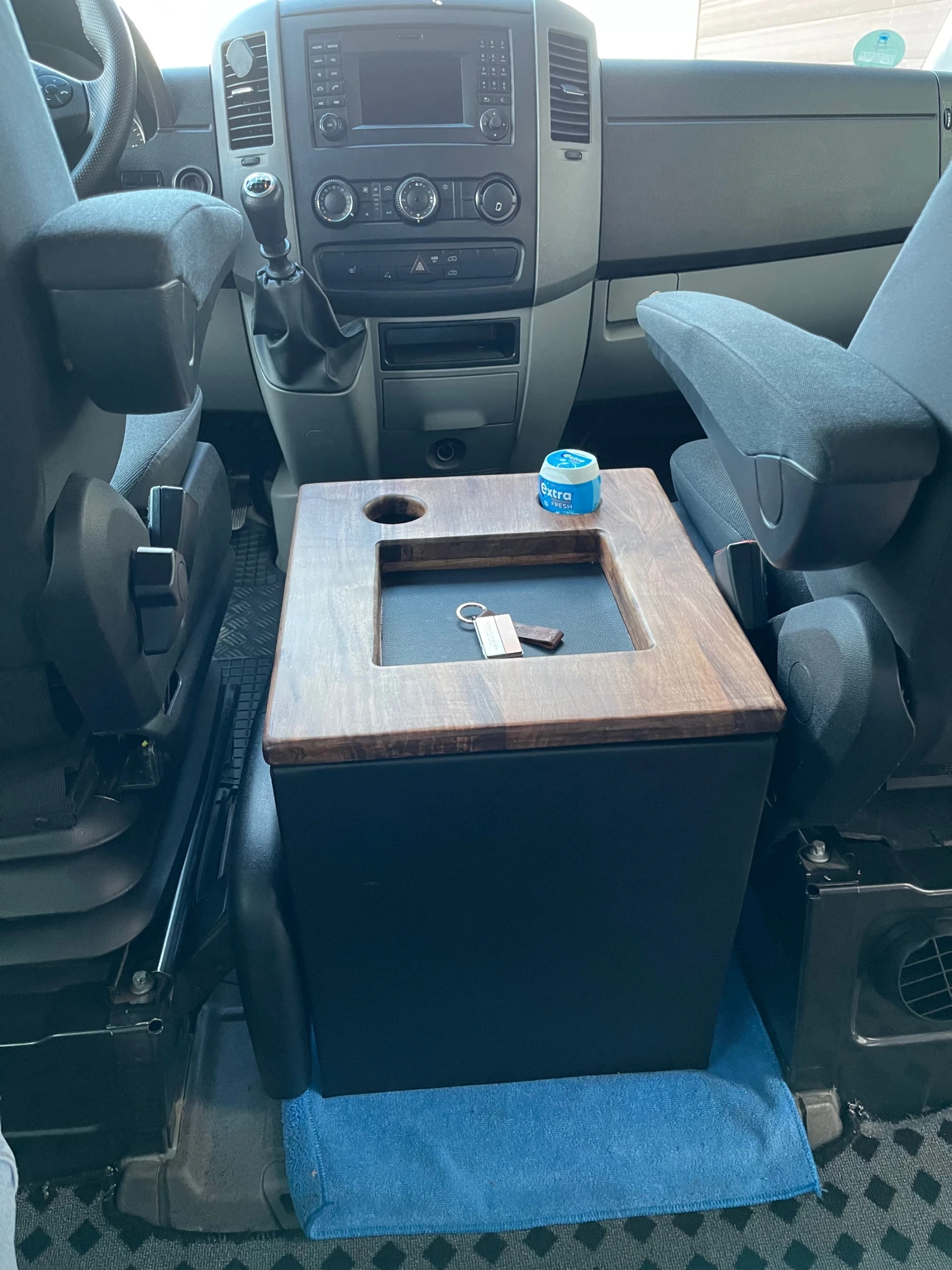 Mercedes-Benz Sprinter 319 УНИКАТ!!! МНОГО ЗАПАЗЕНА , снимка 12 - Бусове и автобуси - 54227384