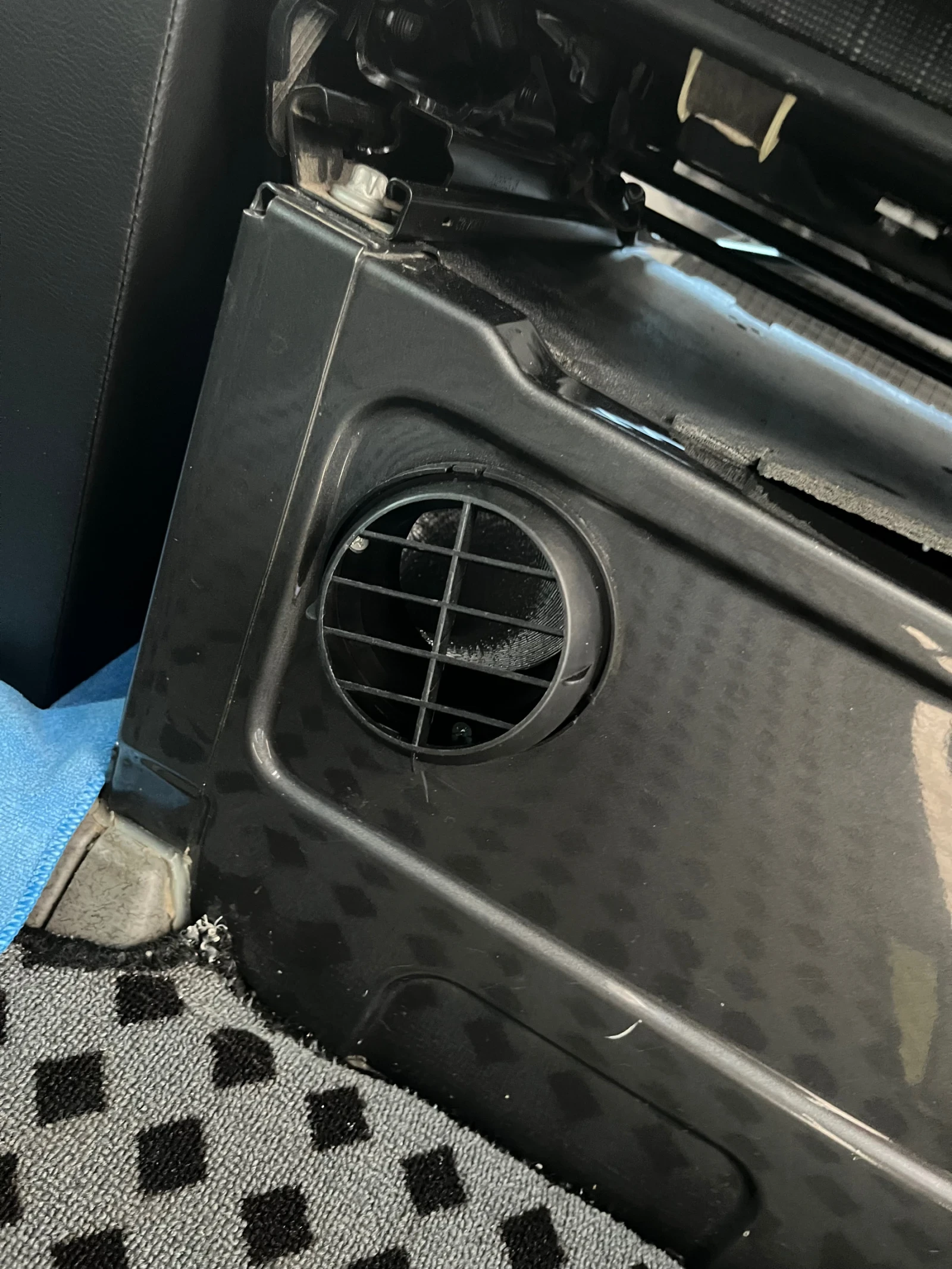 Mercedes-Benz Sprinter 319 УНИКАТ!!! МНОГО ЗАПАЗЕНА , снимка 14 - Бусове и автобуси - 54227384