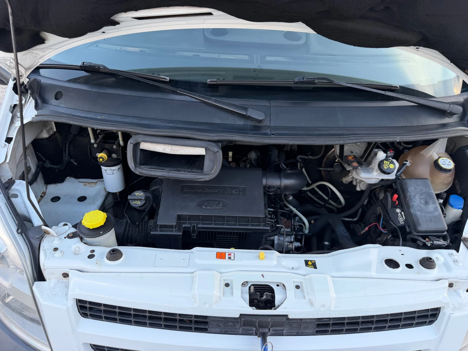 Ford Transit 2.2TDCI-116PS-КЛИМАТИК, снимка 15 - Бусове и автобуси - 55620834