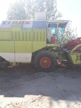 Комбайн Claas 108, снимка 3