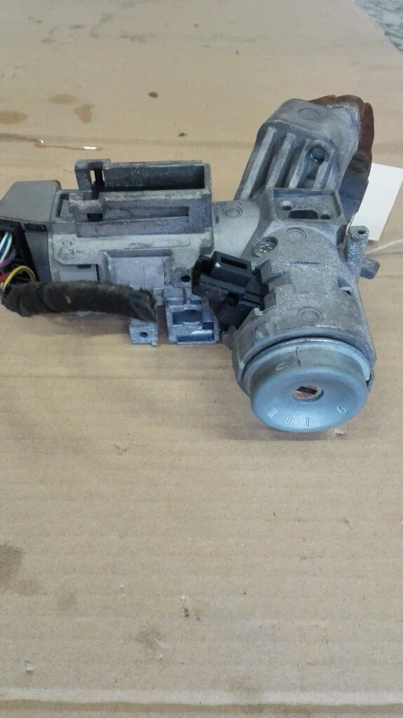 Контактен ключ Форд Фиеста 1.4тдци (3)