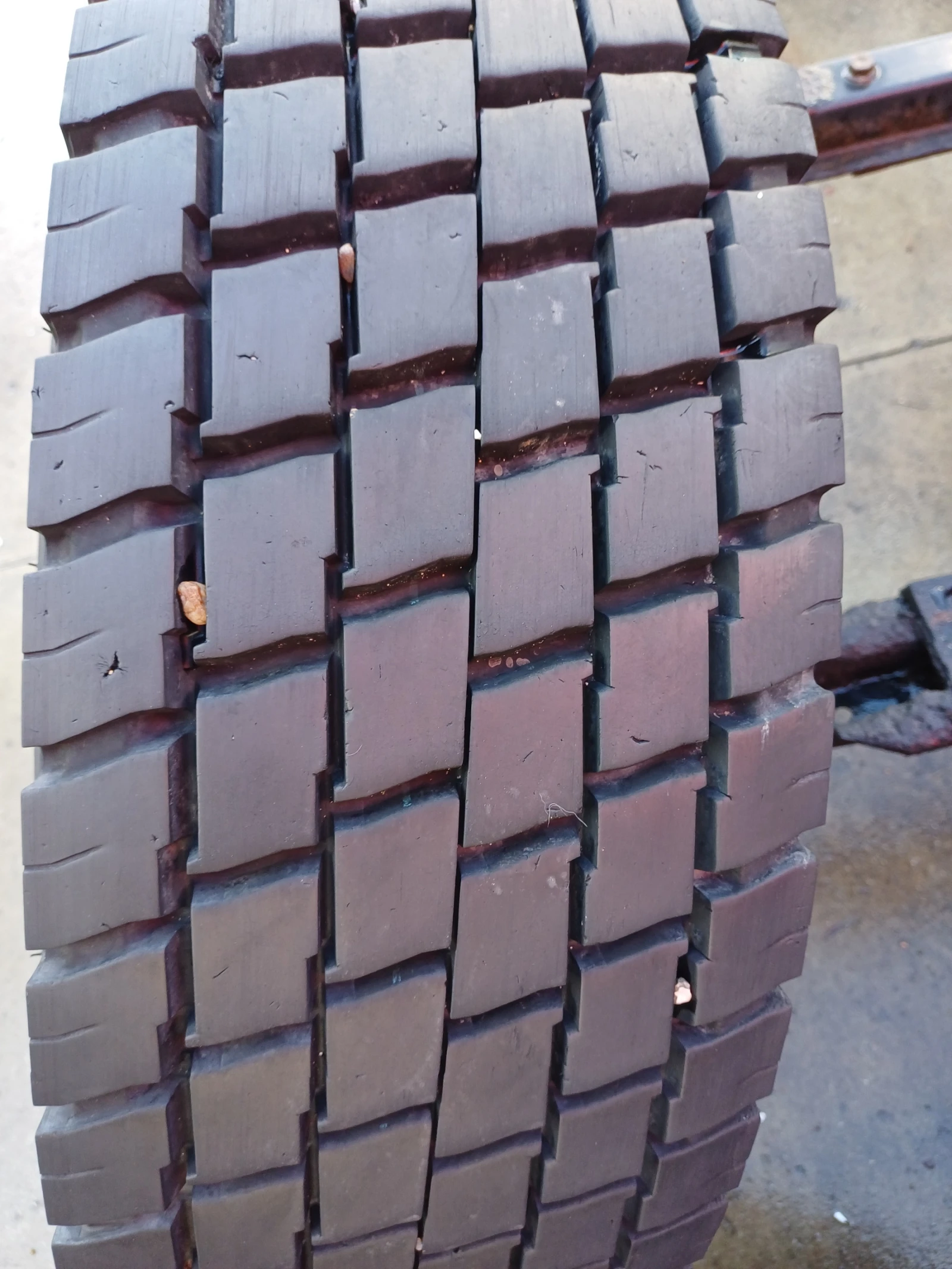���� � ������ 265/70R19.5 | Mobile.bg � ����������� 4