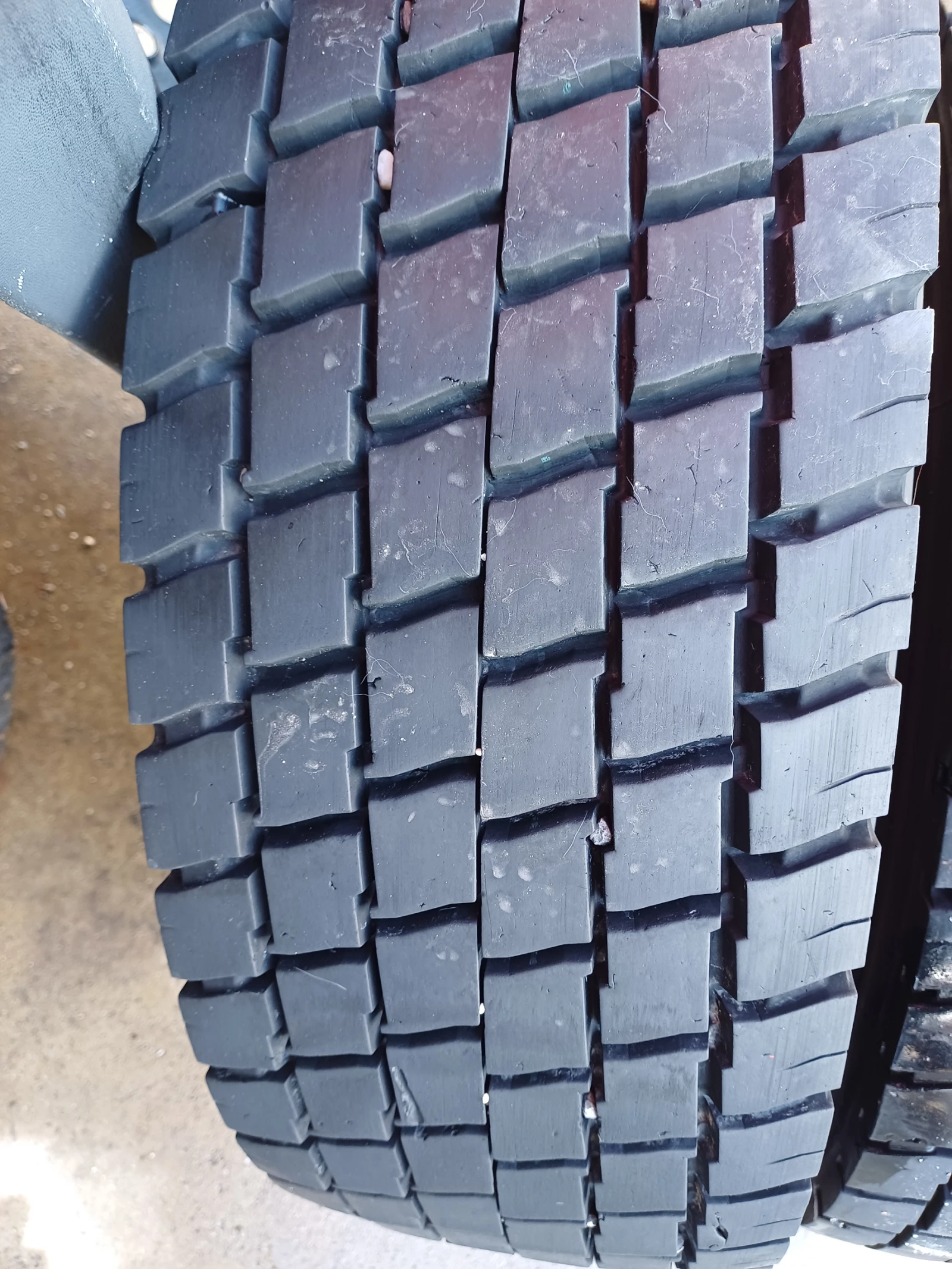 ���� � ������ 265/70R19.5 | Mobile.bg � ����������� 5