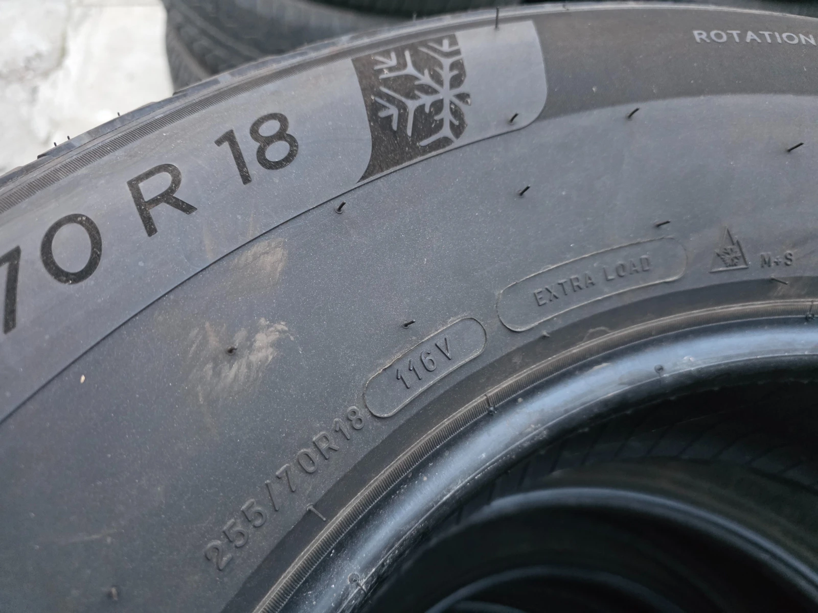 Гуми Зимни 255/70R18, снимка 12 - Гуми и джанти - 54001025