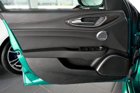 Alfa Romeo Giulia QUADRIFOGLIO/510HP/V6/BI-TURBO/CAM/564z, снимка 16