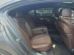 BMW 740 M-PACK* HEADUP* МАСАЖ* ОБДУХ* SKY PANO* HARMAN* KE - 32900 лв. - 51960470 11