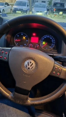 Обява за продажба на VW Golf Golf 5, 2.0 TDI ~9 000 лв. - изображение 11 | Auto.bg Обява за продажба на VW Golf Golf 5, 2.0 TDI ~9 000 лв. - изображение 11