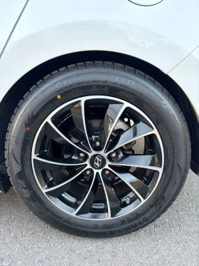 Hyundai I30 1.6 CRDI Автоматик, Мултимедия - 8850 € / 17309.10 лв. - 48105317 15