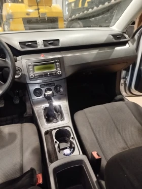 VW Passat - 3100 € / 6063.07 лв. - 34421972 12