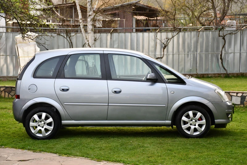 Opel Meriva 1.4 Facelift, снимка 8 - Автомобили и джипове - 47327409