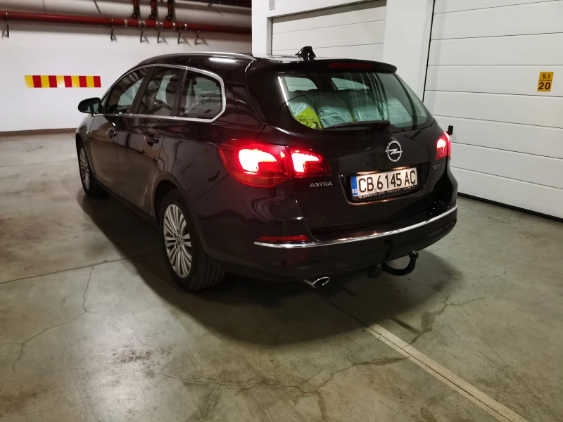 Opel Astra, снимка 6 - Автомобили и джипове - 47884600