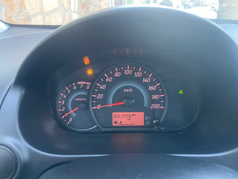 Mitsubishi Space star 1.0 * * * 32000km* * * без клима, снимка 11 - Автомобили и джипове - 48521619