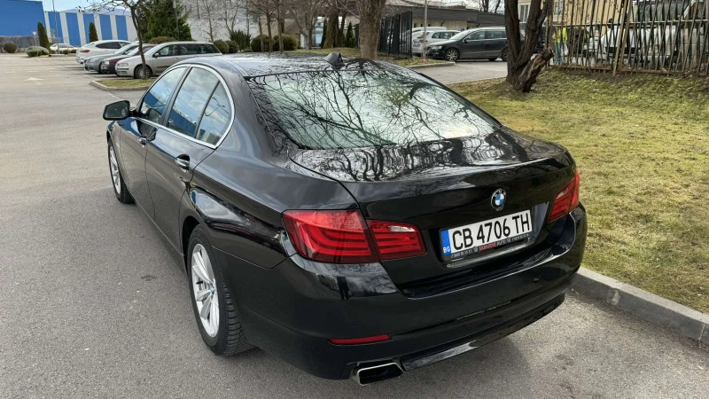 BMW 523 3.0i, снимка 11 - Автомобили и джипове - 49089081