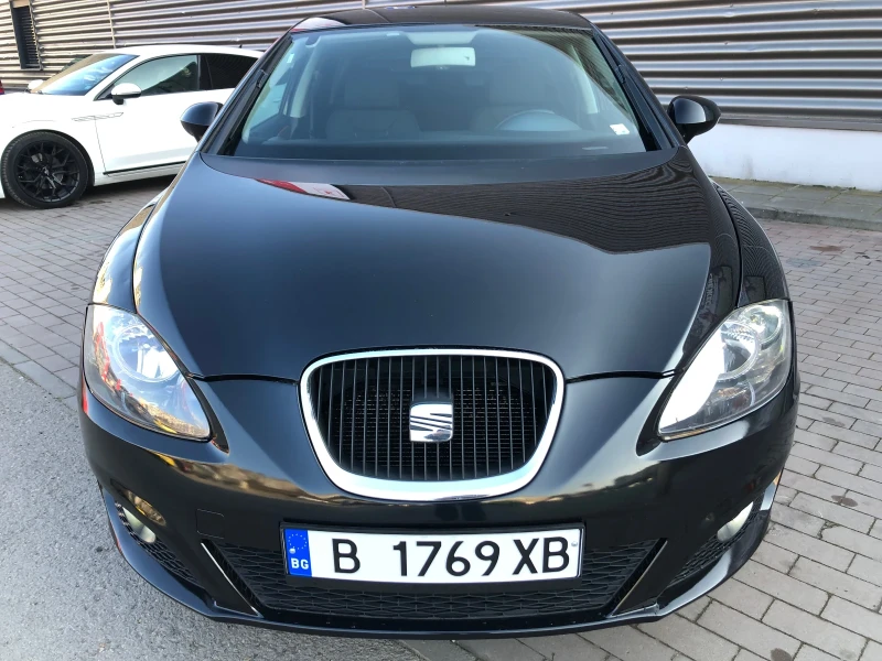 Seat Leon 1.6 TDI 2013г, снимка 5 - Автомобили и джипове - 49105829