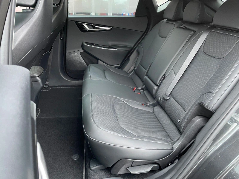 Kia EV6 170HP/NAVI/CAM/LED/AMBI/KLESS/CARPLAY/354v, снимка 13 - Автомобили и джипове - 50175703