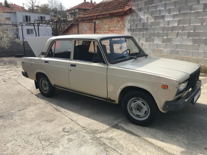 Lada 2107, снимка 2 - Автомобили и джипове - 50878235