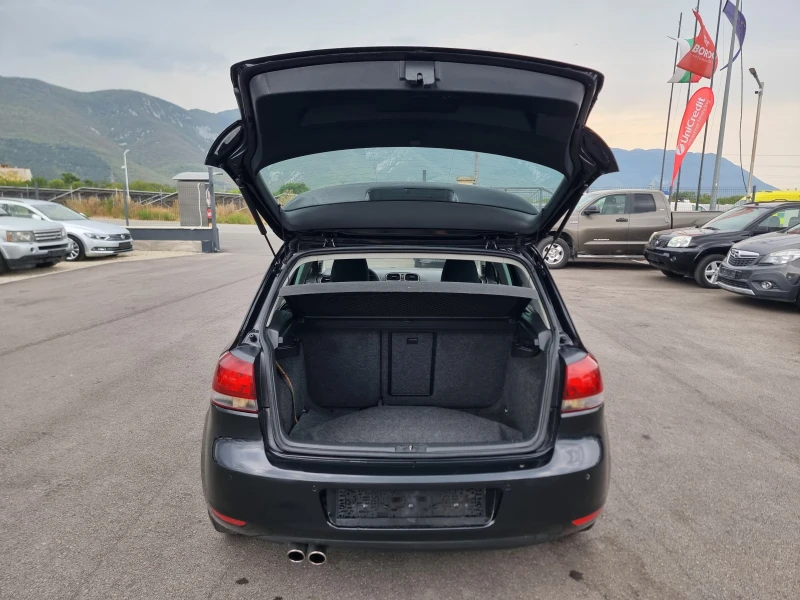 VW Golf 2.0TDI, снимка 13 - Автомобили и джипове - 51406931