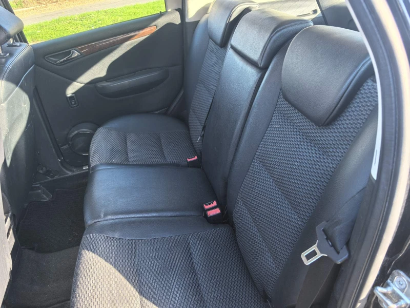 Mercedes-Benz A 180 CDI, снимка 7 - Автомобили и джипове - 52474327