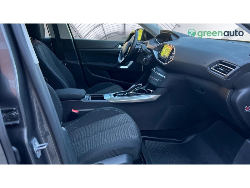 Peugeot 308 1.5 HDi EAT8 Allure, Месечна вноска от 366 лв., снимка 11 - Автомобили и джипове - 52812055