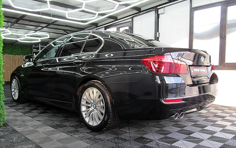 BMW 530 Xdrive/START STOP/KeylessGo/ГЕРМАНИЯ СОБСТВЕН ЛИ-Г, снимка 4 - Автомобили и джипове - 52848111