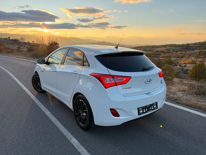 Hyundai I30 1.6 CRDI Автоматик, Мултимедия