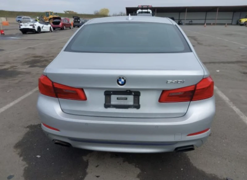 BMW 540 DISTRONIC* ВЪЗМОЖНОСТ ЗА ЛИЗИНГ, снимка 11 - Автомобили и джипове - 53031409