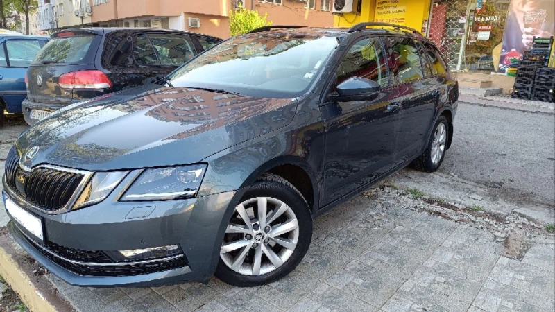 Skoda Octavia G-TEC, снимка 2 - Автомобили и джипове - 53117892