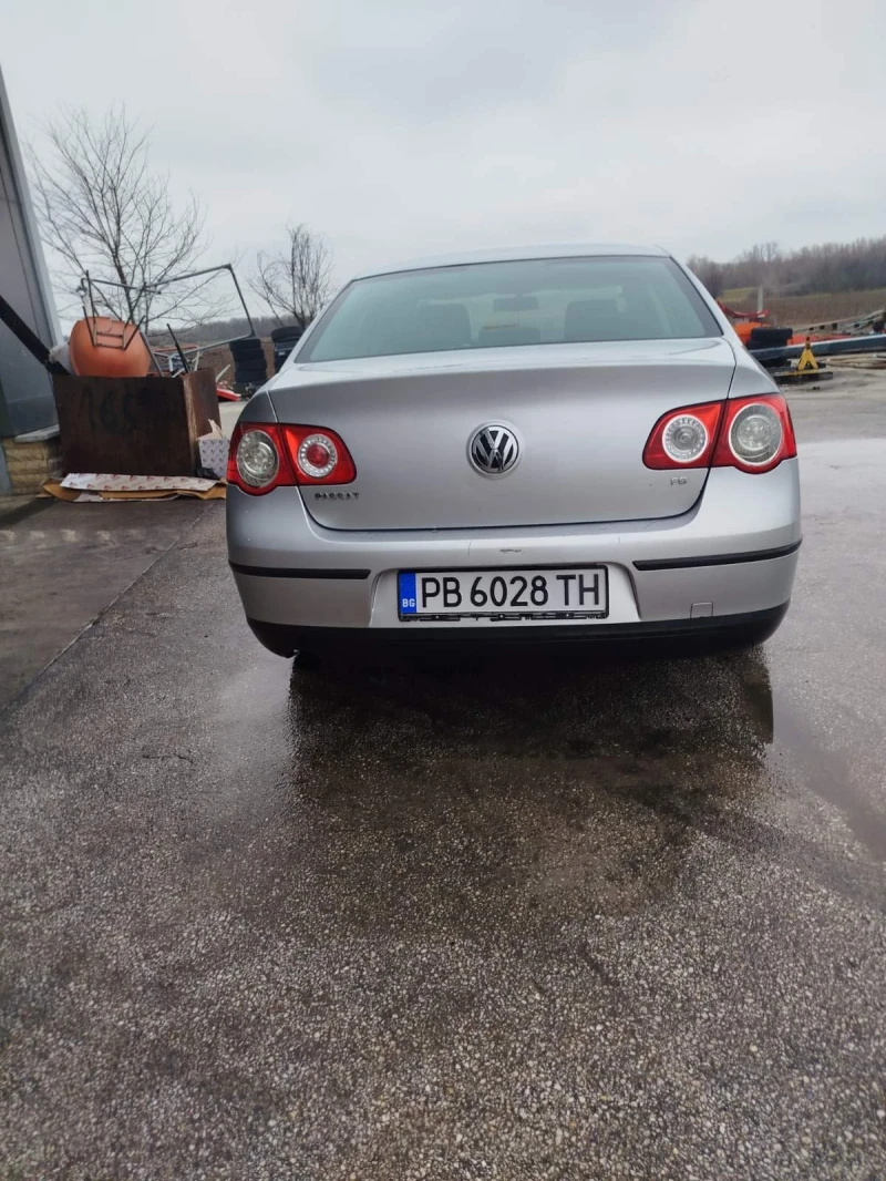 VW Passat, снимка 3 - Автомобили и джипове - 53354275