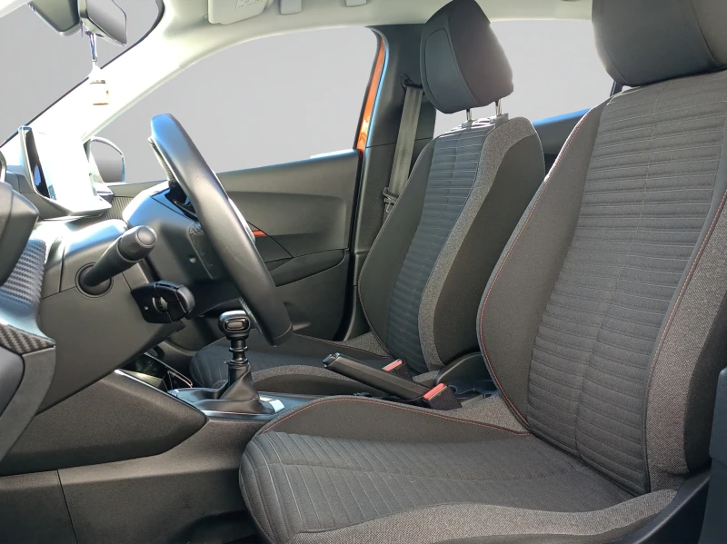 Peugeot 2008 New Line Up ACTIVE 1.2 PureTech 130 BVM6 EURO6, снимка 9 - Автомобили и джипове - 53450742