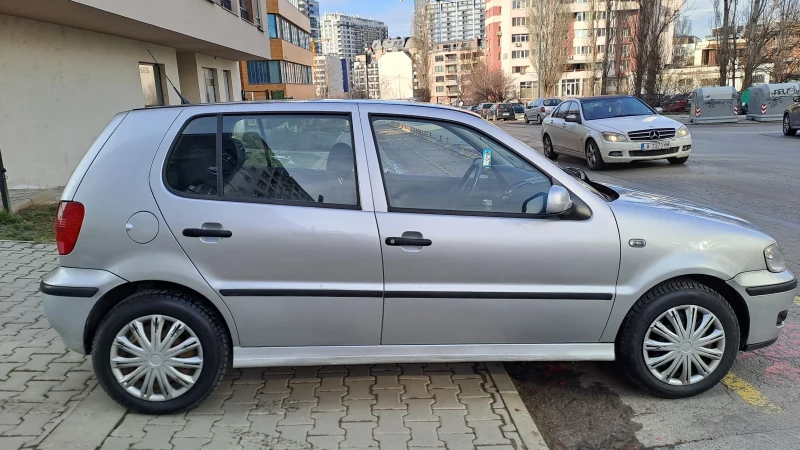 VW Polo 1.9 SDI 75кс. ГАРАЖЕН!, снимка 7 - Автомобили и джипове - 53596420