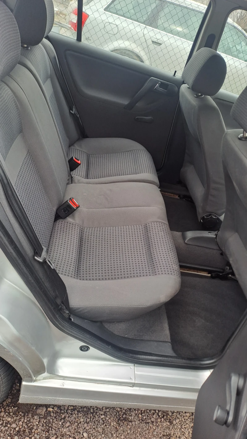 VW Polo 1.9 SDI 75кс. ГАРАЖЕН!, снимка 11 - Автомобили и джипове - 53596420