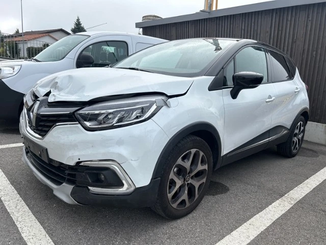 Renault Captur 1.3 TCe Intens EDC 150к.с - изображение 3